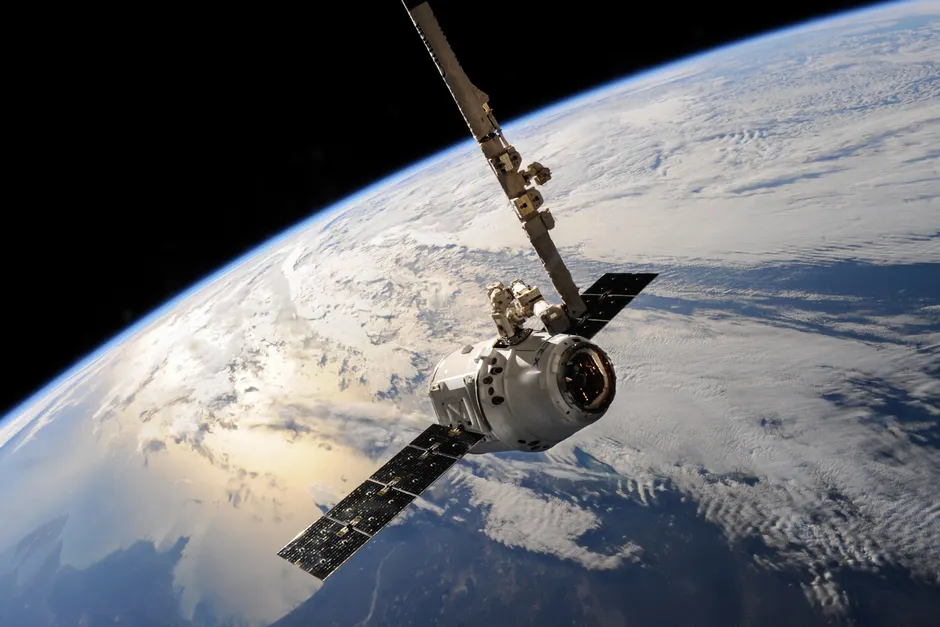 Weltraumforschung Satellit Ueber Der Erde Bild