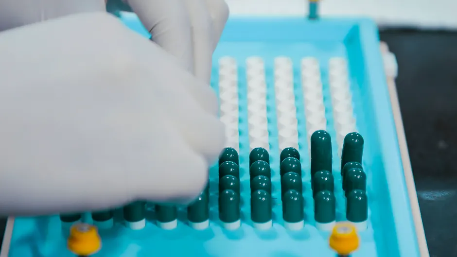 Herstellung Von Medikamenten In Fabrik Foto Faea