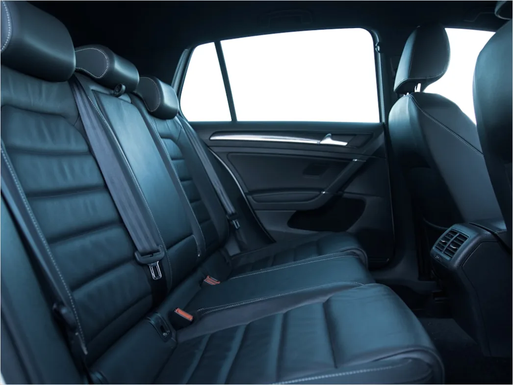 Leder Sitze In Modernem Auto Bild 073b