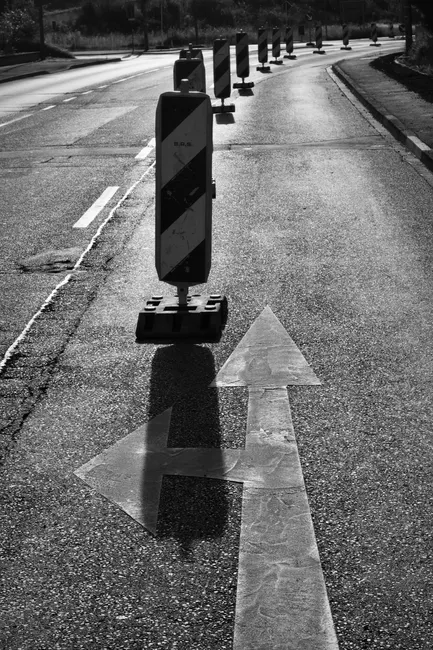 Detail Verkehrsschild Auf Deutscher Landstraße Bild Number 9