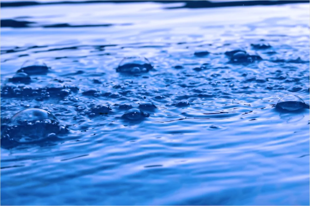 Dunkelblaues Wasser Als Hintergrund Bild Ef48