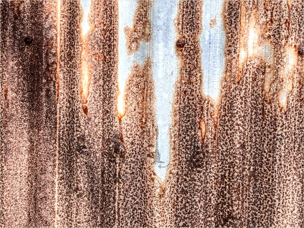 Detail Dunkle Eisenwand Mit Rostflecken Number 6