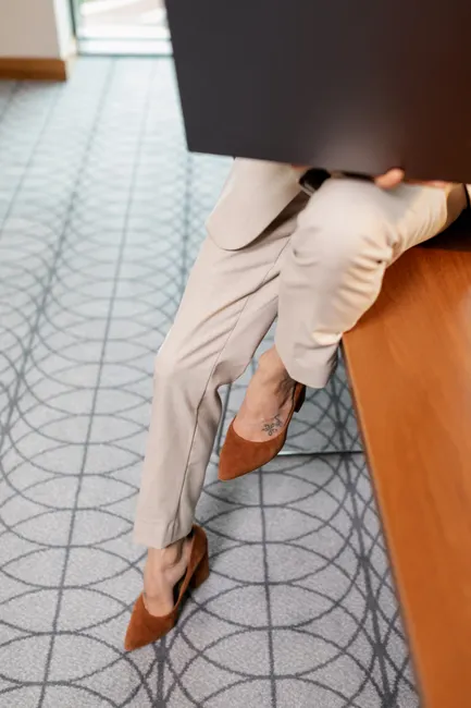Detail Frau Im Business Outfit Im Büro Bild Number 15