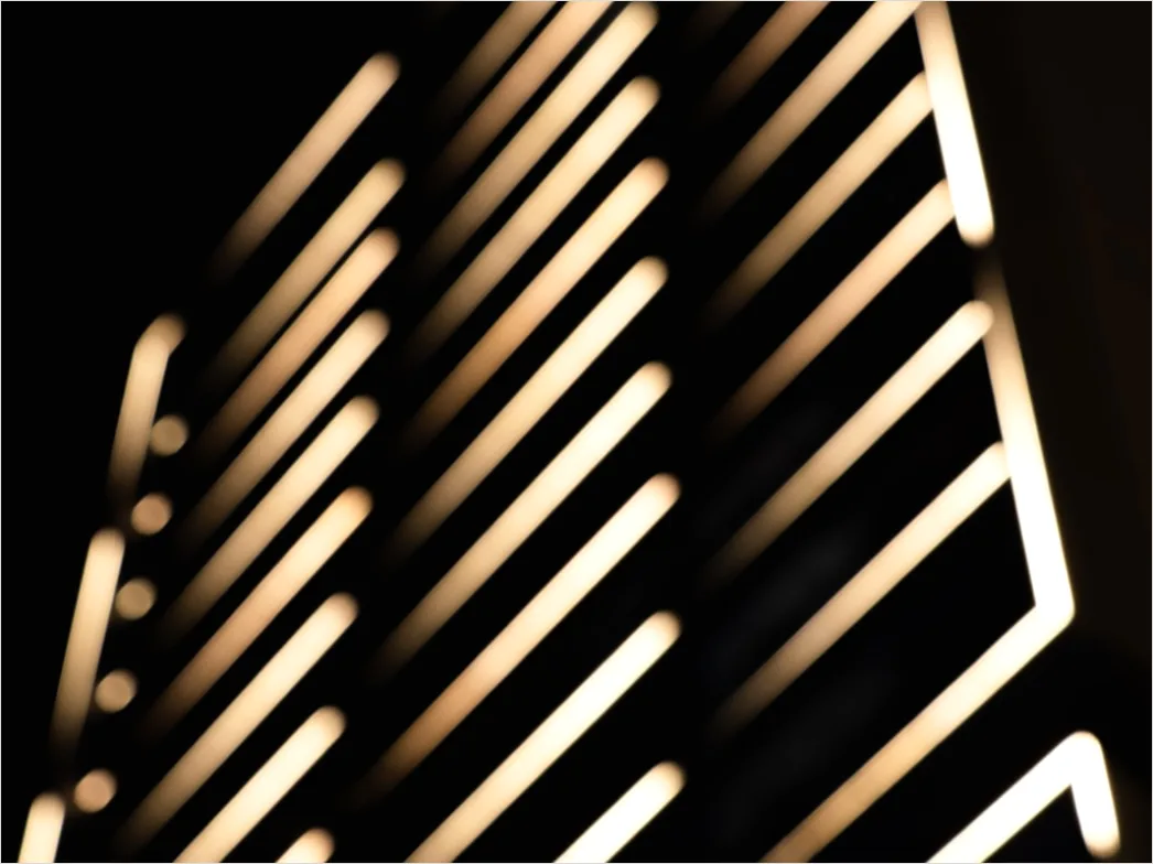 Detail Goldene Geometrische Linien Auf Schwarz Number 19