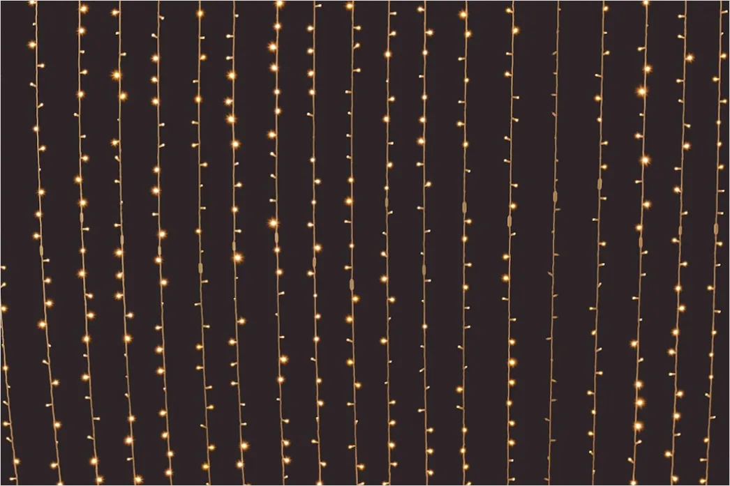 Detail Goldene Geometrische Linien Auf Schwarz Number 7