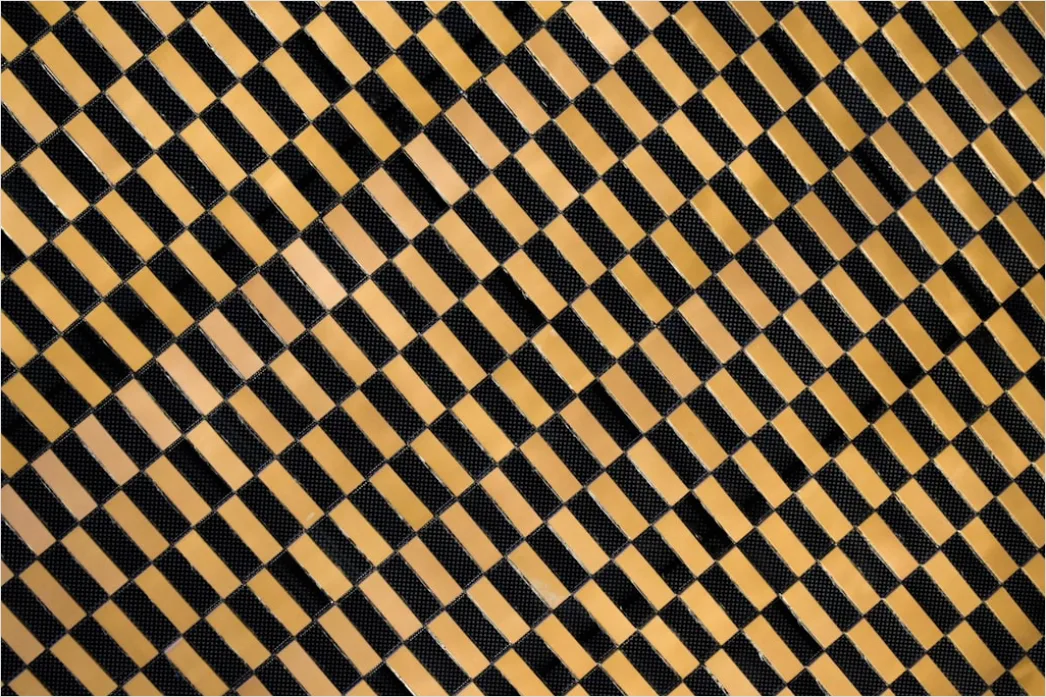 Detail Goldene Geometrische Linien Auf Schwarz Number 9