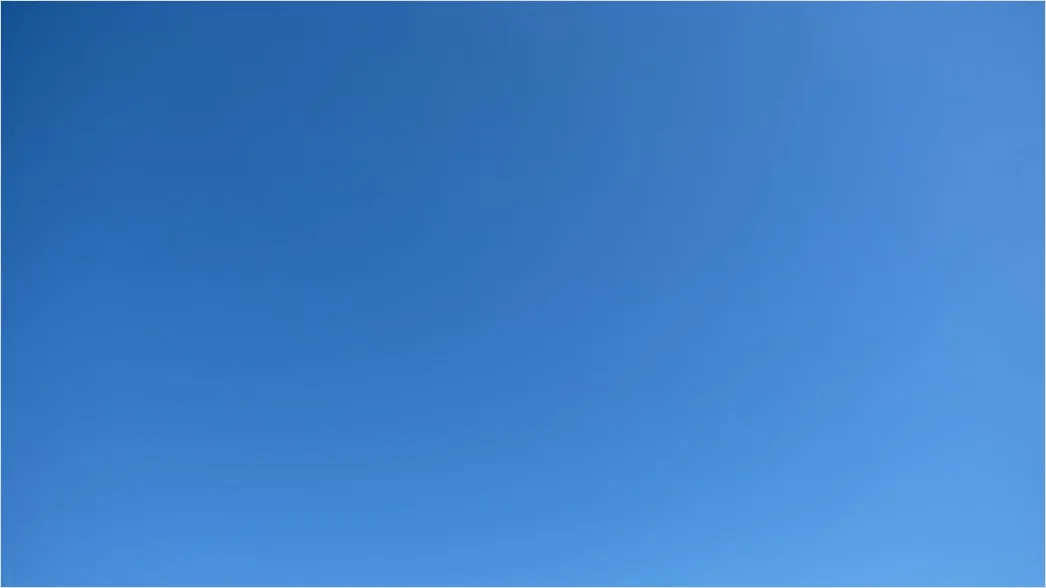 Detail Hellblauer Himmel Als Natürlicher Hintergrund Number 8