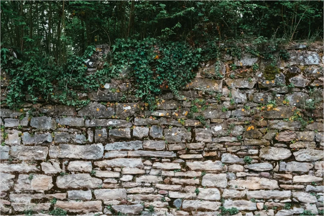 Detail Mauer Aus Alten Natursteinen Bild Number 3