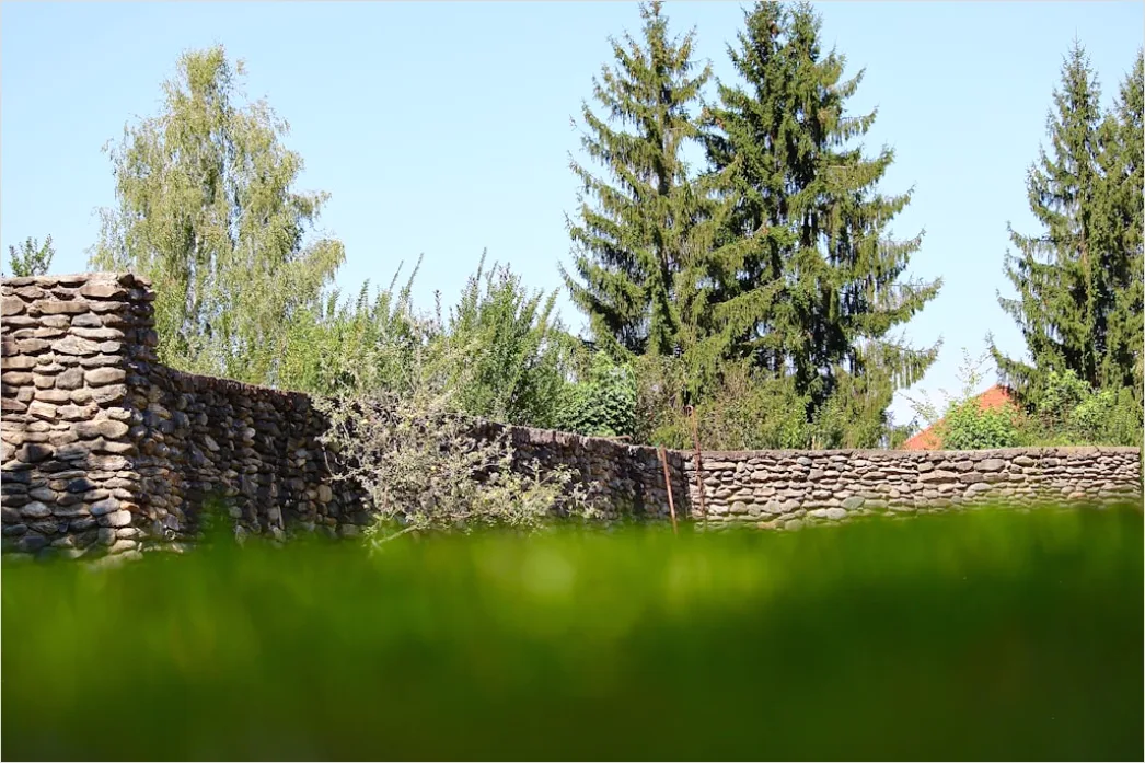 Detail Mauer Aus Alten Natursteinen Bild Number 8