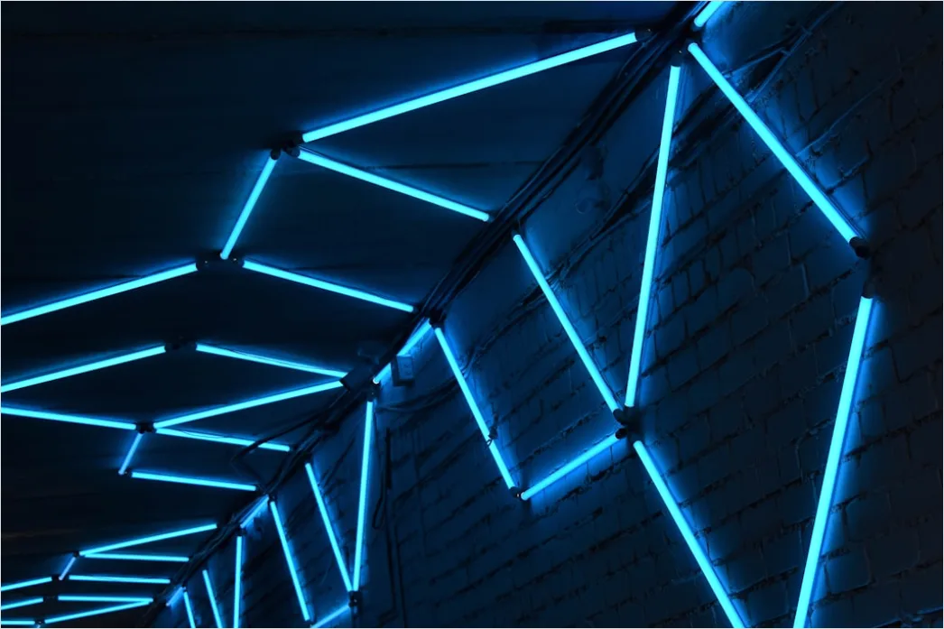 Detail Neonfarbene Geometrische Formen Im Dunkeln Number 3