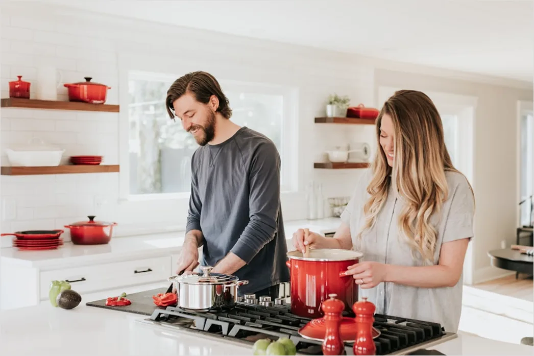 Paar Beim Gemeinsamen Kochen Foto 88f9