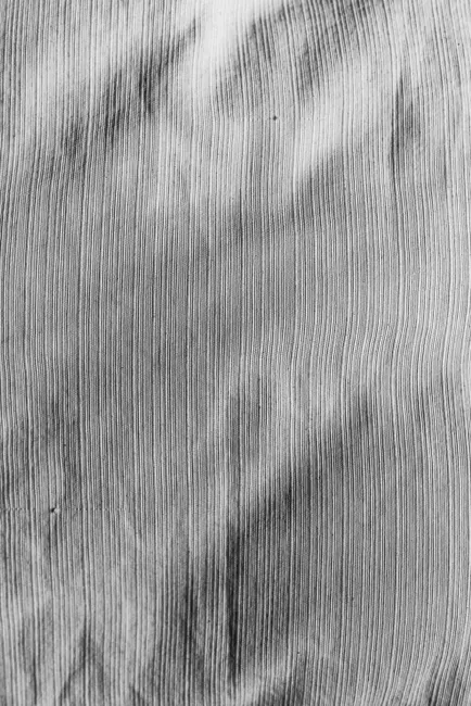 Detail Dünne Goldene Linien Auf Weißem Hintergrund Number 8
