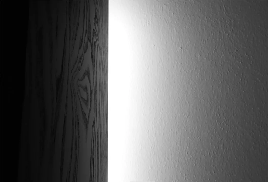 Detail Dunkle Wand Mit Sichtbarer Putzstruktur Number 2