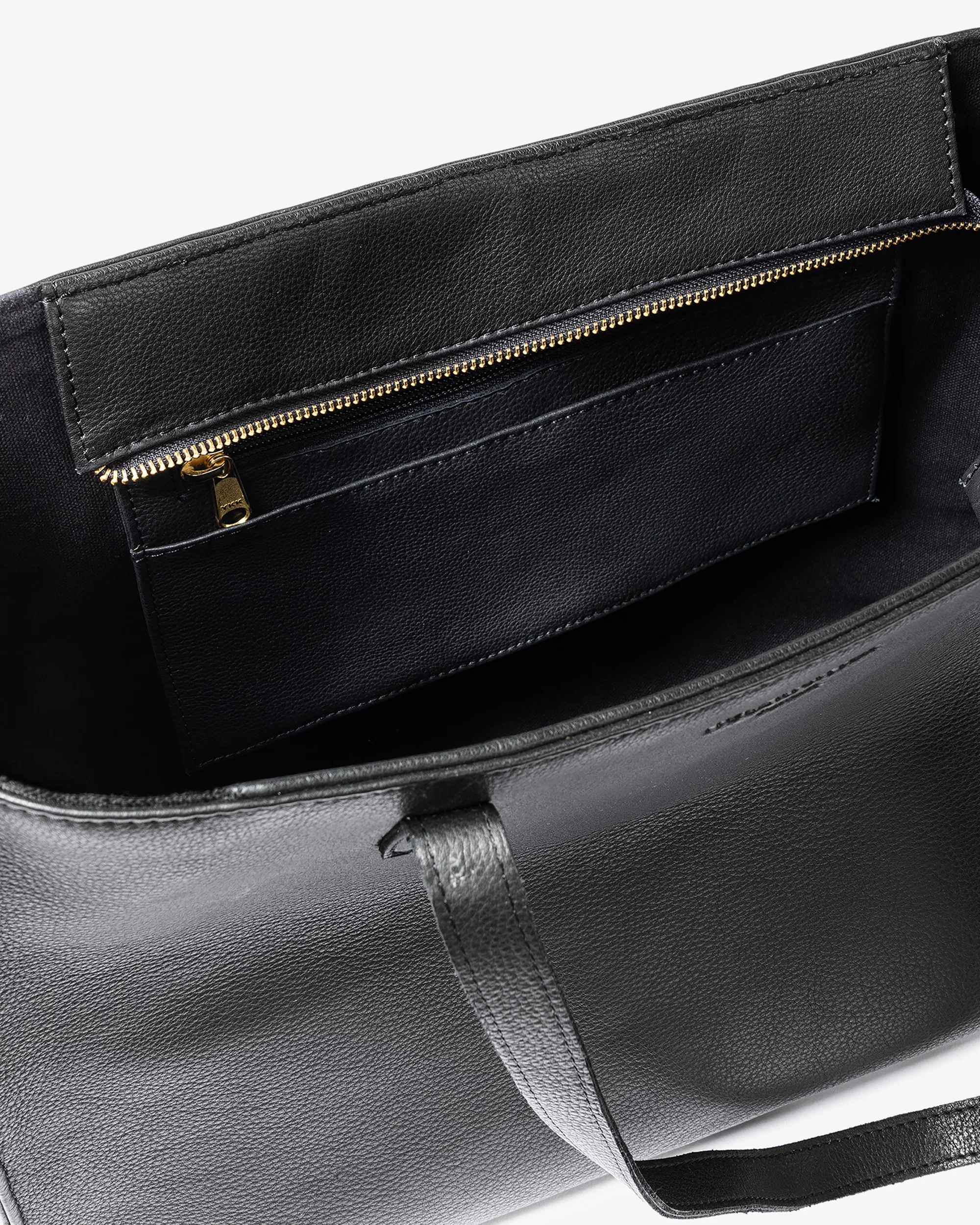 Detail Dunkles Leder Mit Feiner Narbung Number 8
