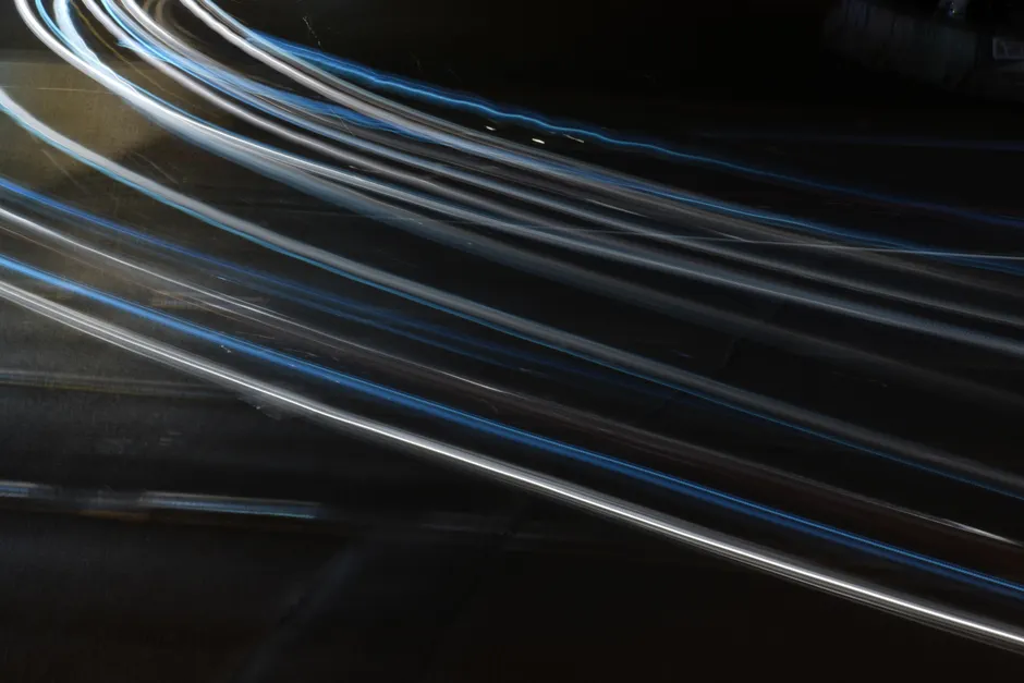 Detail Dynamische Lichtlinien In Dunkler Umgebung Number 4