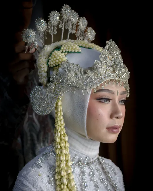 Foto Pernikahan Adat Sunda Dengan Siger B72d