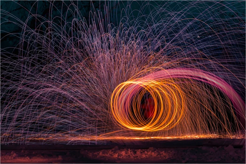 Gambar Abstrak Light Painting Da39