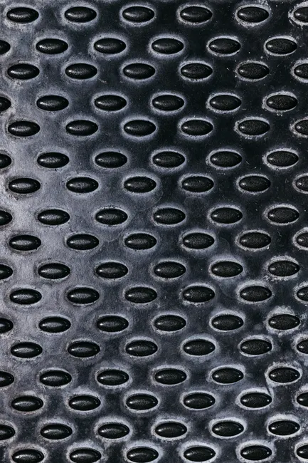 Detail Schwarze Metallplatte Mit Feiner Struktur Number 3