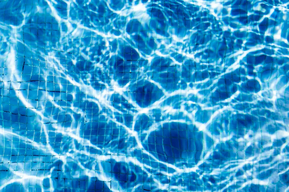 Detail Schwimmbad Wasser Mit Blauem Mosaik Number 8