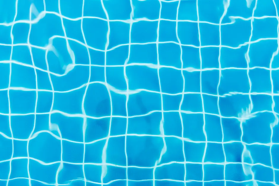 Detail Schwimmbad Wasser Mit Blauem Mosaik Number 5