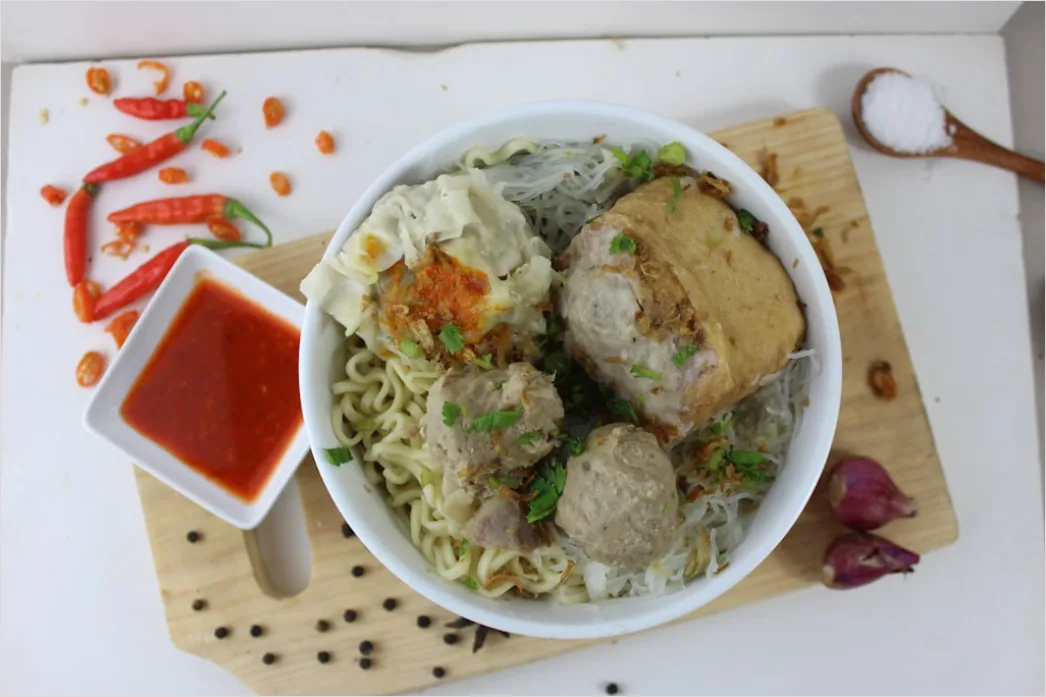Foto Bakso Malang Dengan Pangsit Goreng 709b