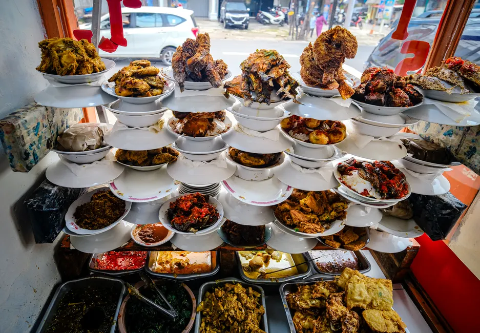 Detail Foto Dendeng Balado Merah Khas Padang Number 11