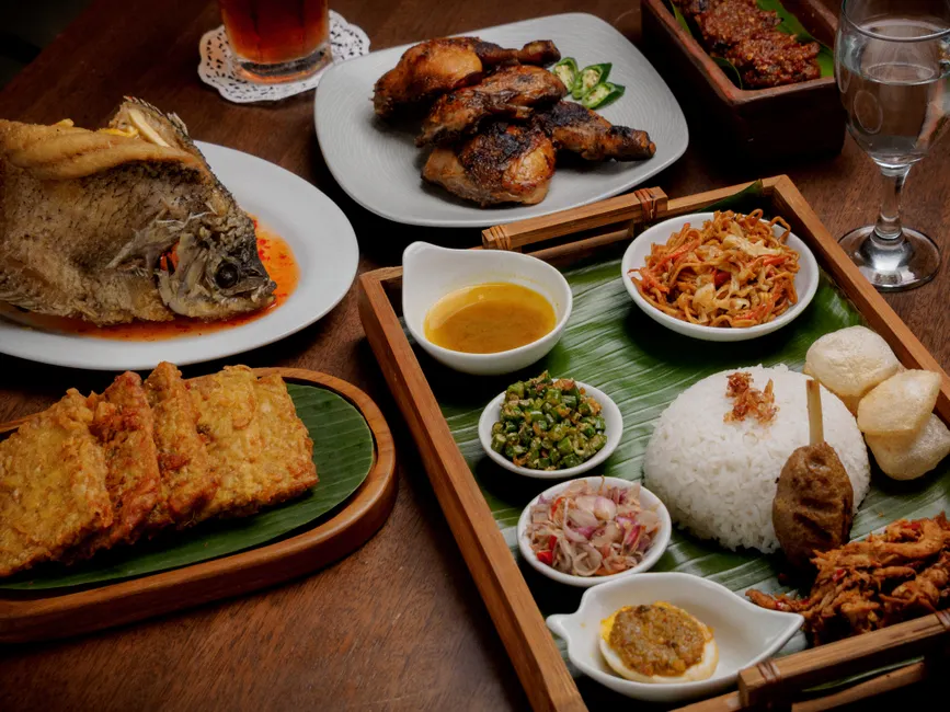 Detail Foto Dendeng Balado Merah Khas Padang Number 13
