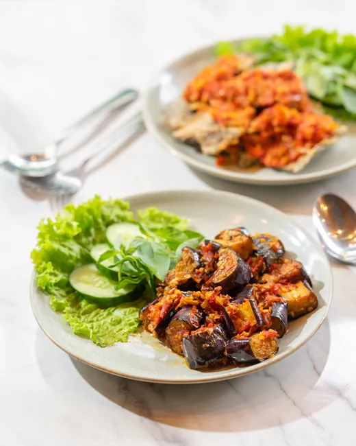 Detail Foto Dendeng Balado Merah Khas Padang Number 2