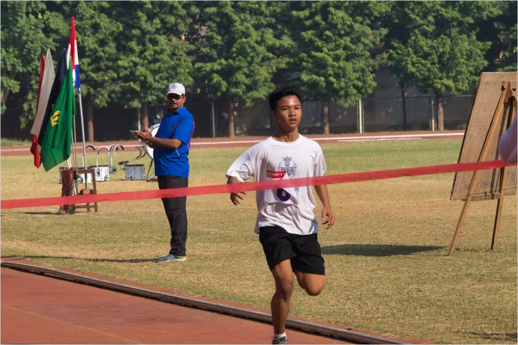 Foto Garis Finish Lomba Lari 71df