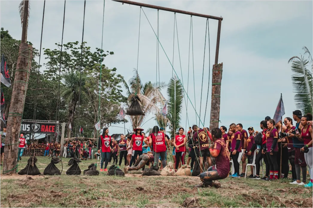 Detail Foto Lomba Tarik Tambang Warga Kampung Number 2