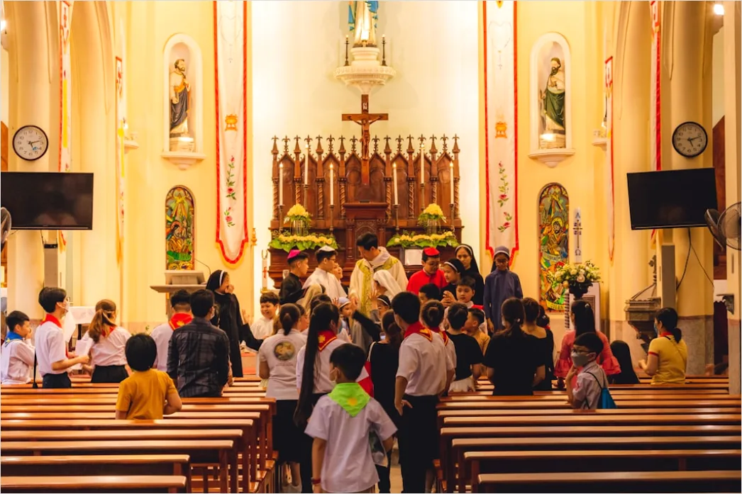 Detail Foto Misa Malam Natal Di Gereja Number 6