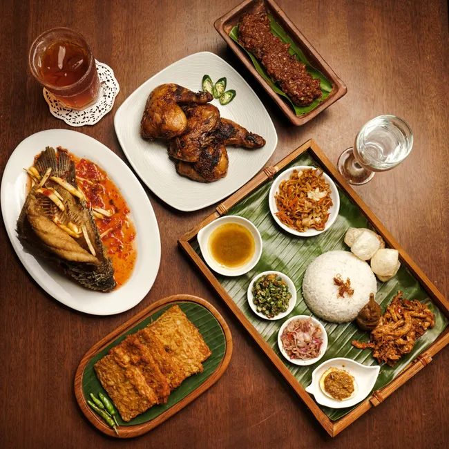 Foto Nasi Bakar Ayam Kemangi Daun Pisang 1bde