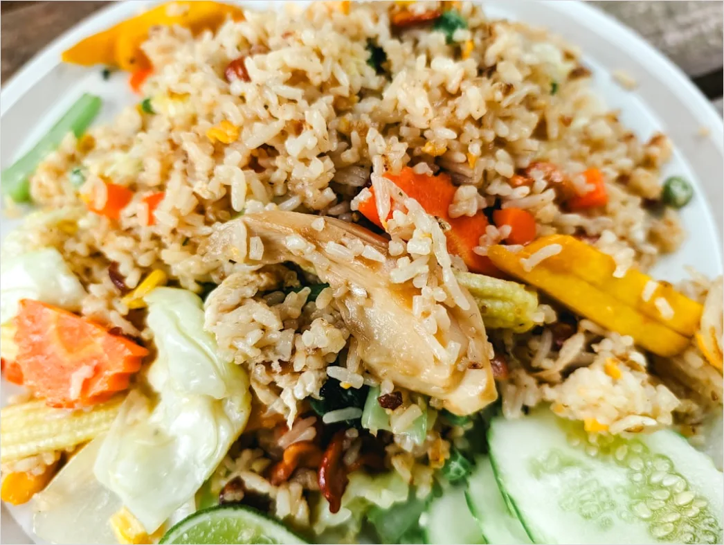 Detail Foto Nasi Goreng Ayam Suwir Rumahan Number 10