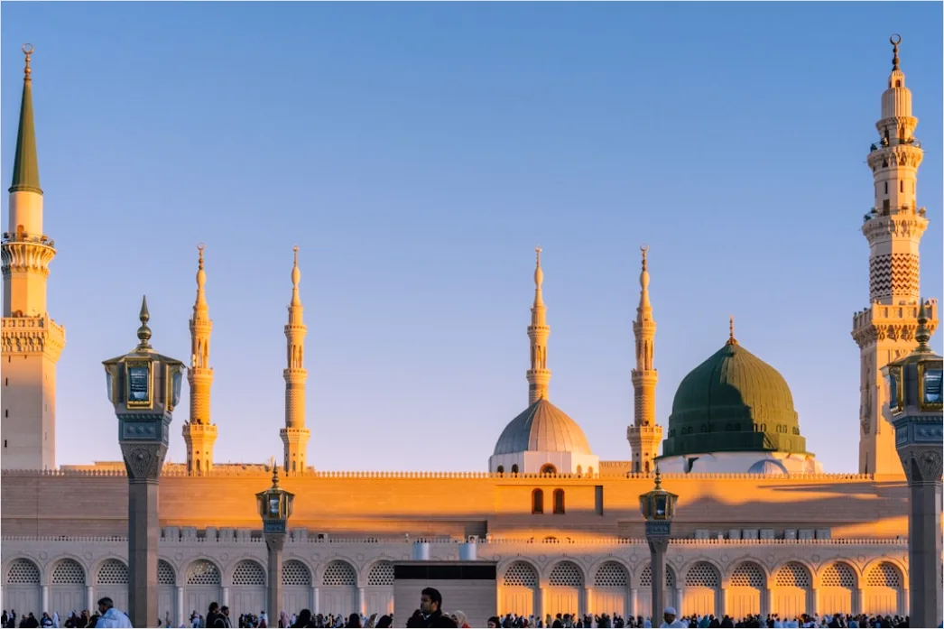 Foto Salat Tarawih Jamaah Di Masjid 9b55