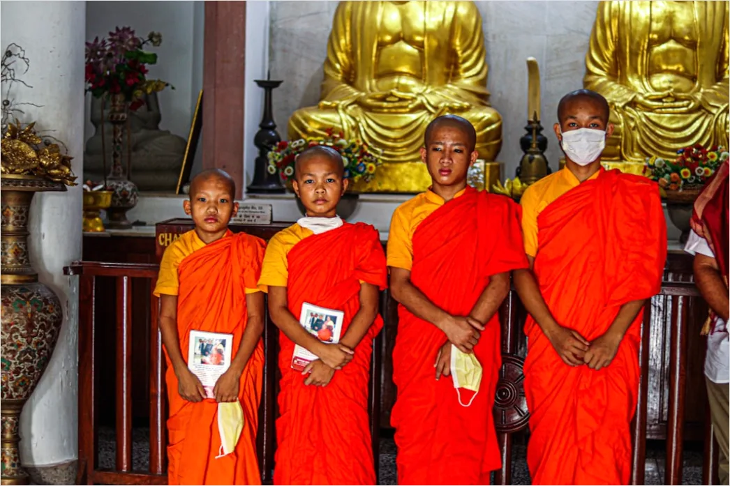 Foto Sembahyang Imlek Di Vihara 37ce