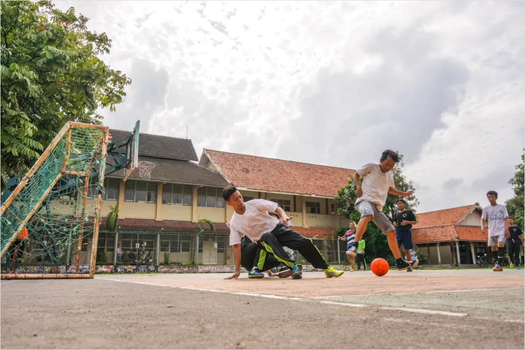 Detail Foto Turnamen Futsal Antar Kantor Number 6