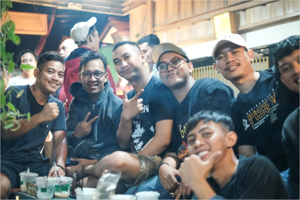 Detail Gambar Es Cincau Hitam Dengan Susu Number 20