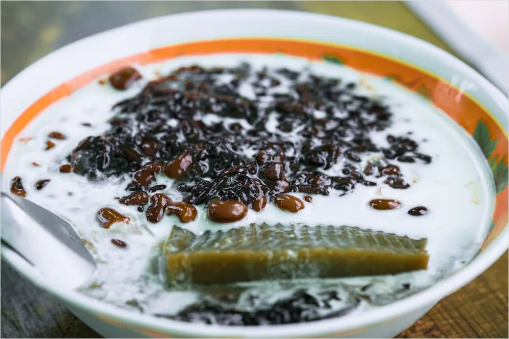 Detail Gambar Es Cincau Hitam Dengan Susu Number 3