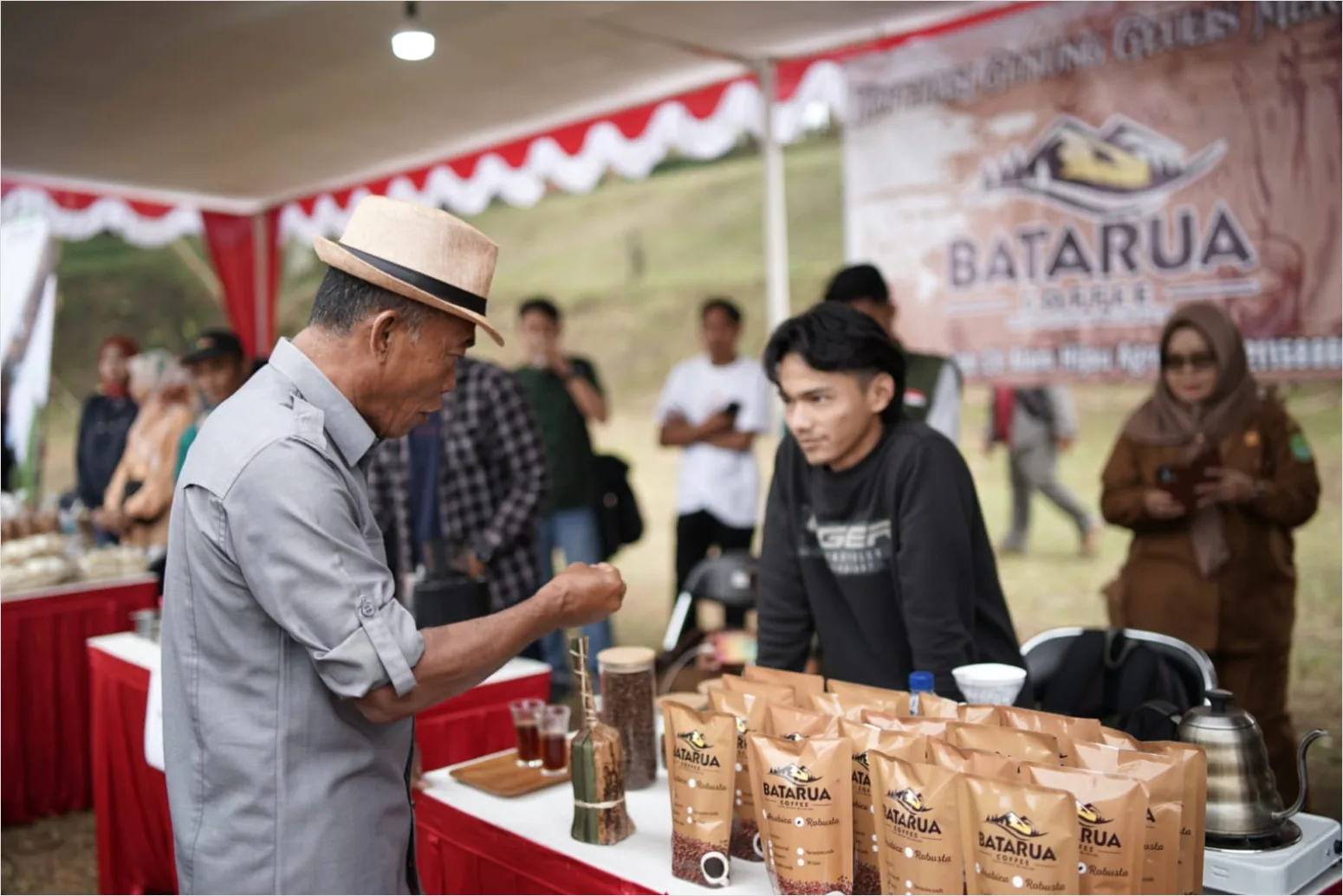 Gambar Festival Kopi Lokal Di Indonesia B601