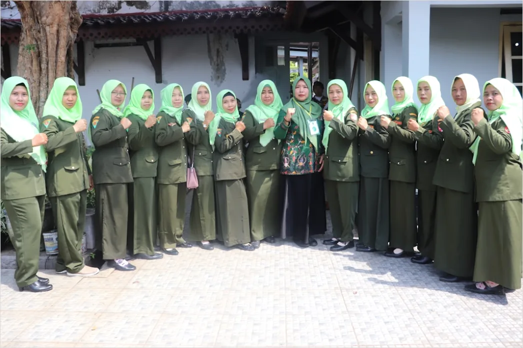 Detail Gambar Kegiatan Bakti Sosial Komunitas Number 17