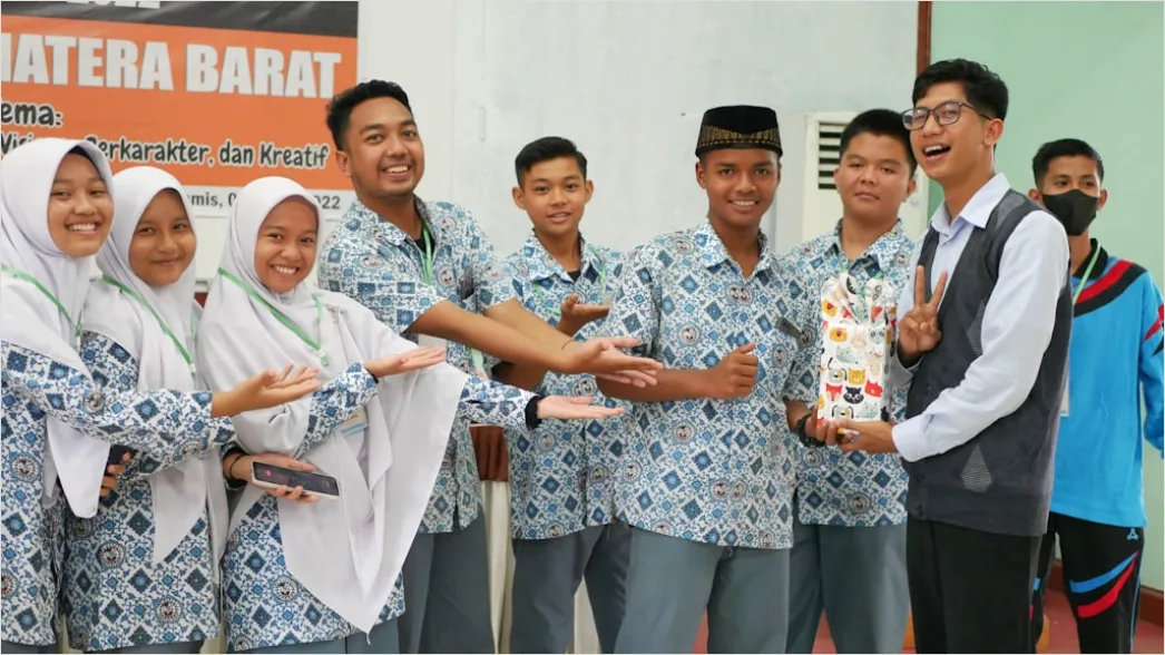 Detail Gambar Kegiatan Bakti Sosial Komunitas Number 19