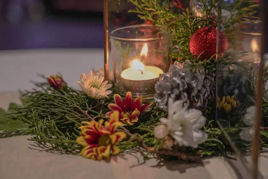 Gambar Lilin Natal Di Gereja Khidmat F932