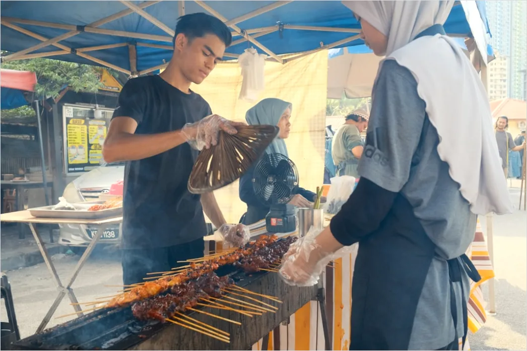 Detail Gambar Masakan Sate Saat Idul Adha Number 16