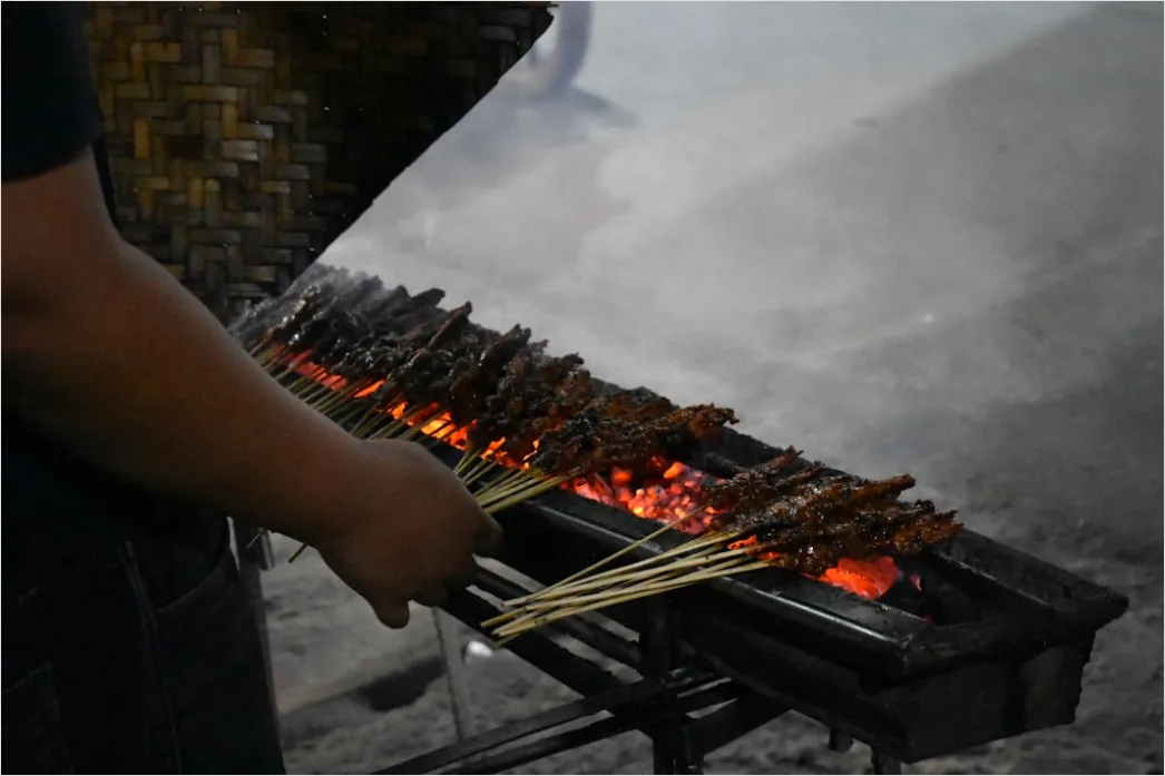 Detail Gambar Masakan Sate Saat Idul Adha Number 18