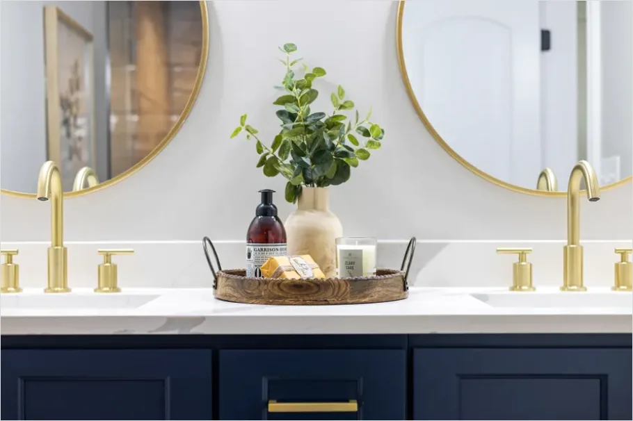 Detail Bathroom Vanity Styling Decor Number 8