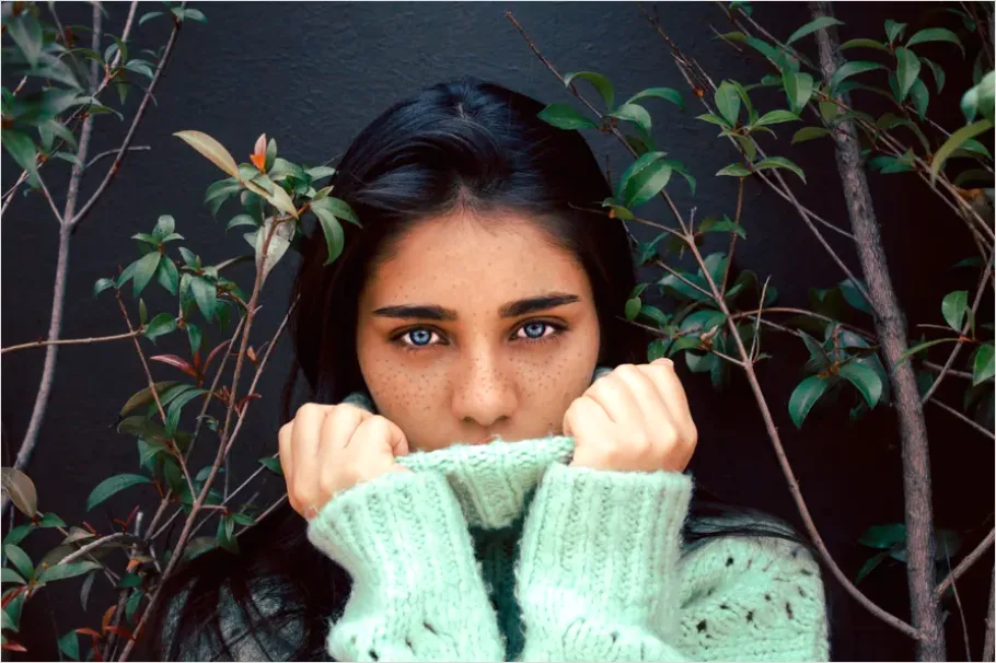 Detail Beauty Portrait With Freckles Photo Number 8
