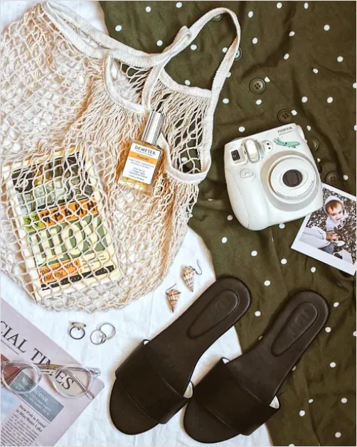 Detail Casual Outfit Flat Lay Photo Number 8