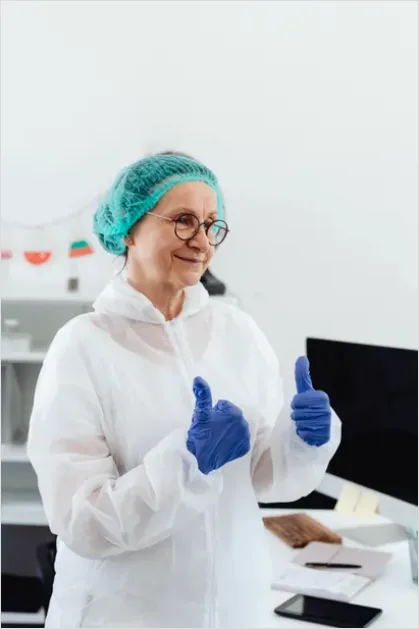 Detail Cleanroom Technician Suit Semiconductor Number 5