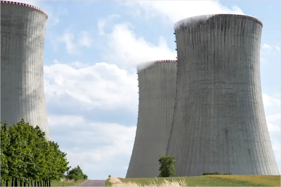 Detail Cooling Towers Industrial Plant Exterior Number 4