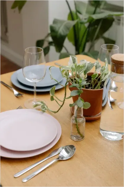 Detail Dining Table Setting Aesthetic Number 5